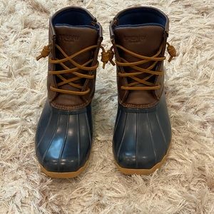 Sperry Shoes - sperry duck boot women’s size 5 Sperry Shoes - sperry duck boot women’s size 5